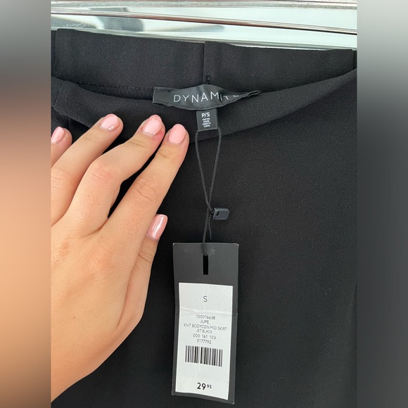 DYNAMITE PENCIL SKIRT - Picture 3 of 4